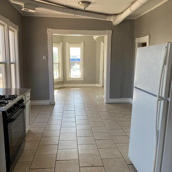 1513 Greenwood Ave #2 — Photo 7
