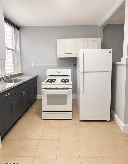1110 S Wood Ave — Photo 1