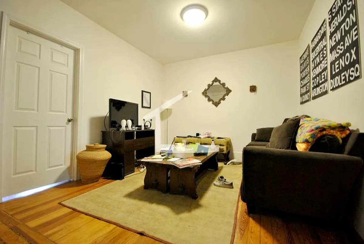 Building Photo - 37 Addington Rd #L3