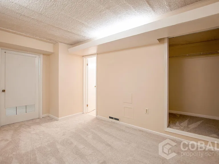 867 Rosedale Rd NE #2 — Photo 14