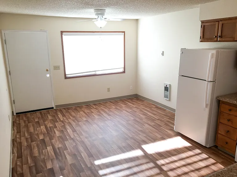 Beaver Creek Apartments — Photo 9