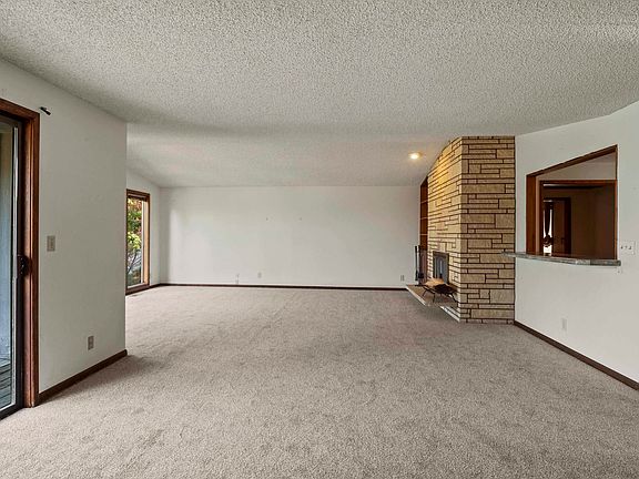 5th image of 16416 E 20th Ct