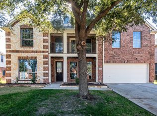 2319 Comanche Trl, Grand Prairie, TX 75052