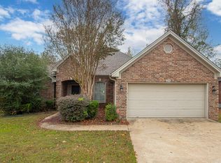 29 Wedgewood Creek Dr, Little Rock, AR 72210
