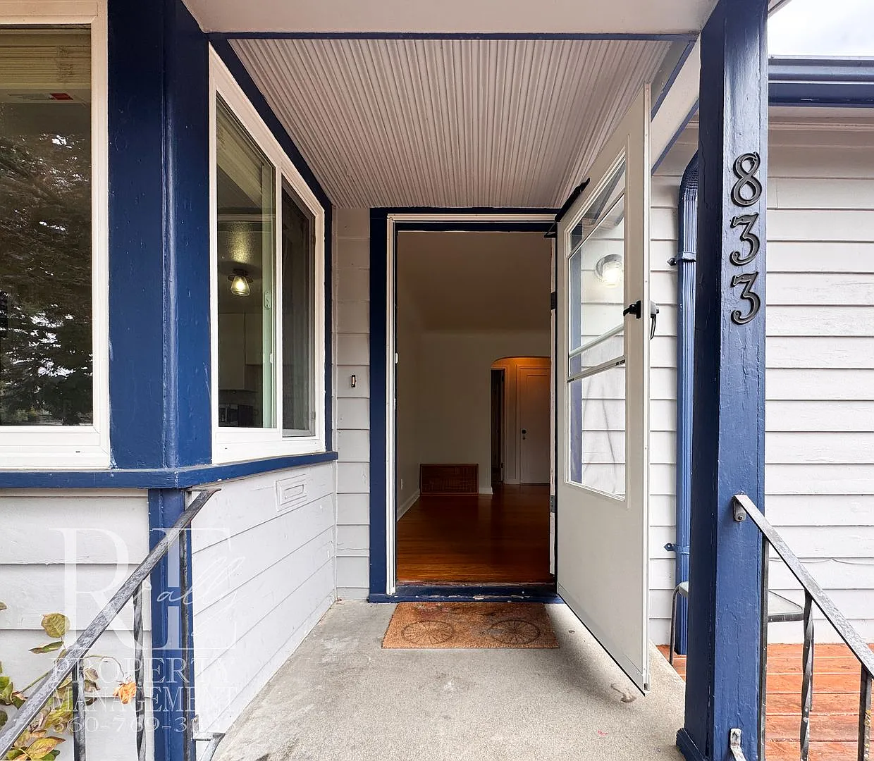Charming Single-Story Home with Modern Updates, Detached Garage & Garden Bed — Photo 2