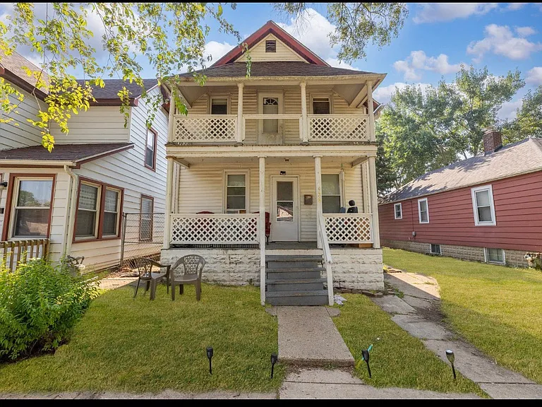 436 S 4th Ave — Photo 3