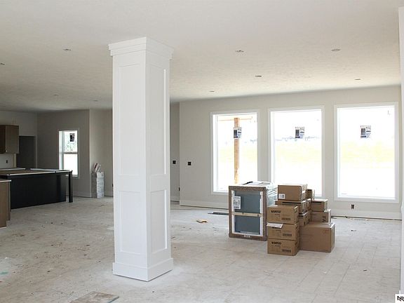 5th image of 3806 Prairie Breeze Rd