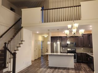 5495 Mendenhall Dr, Mechanicsburg, PA 17050
