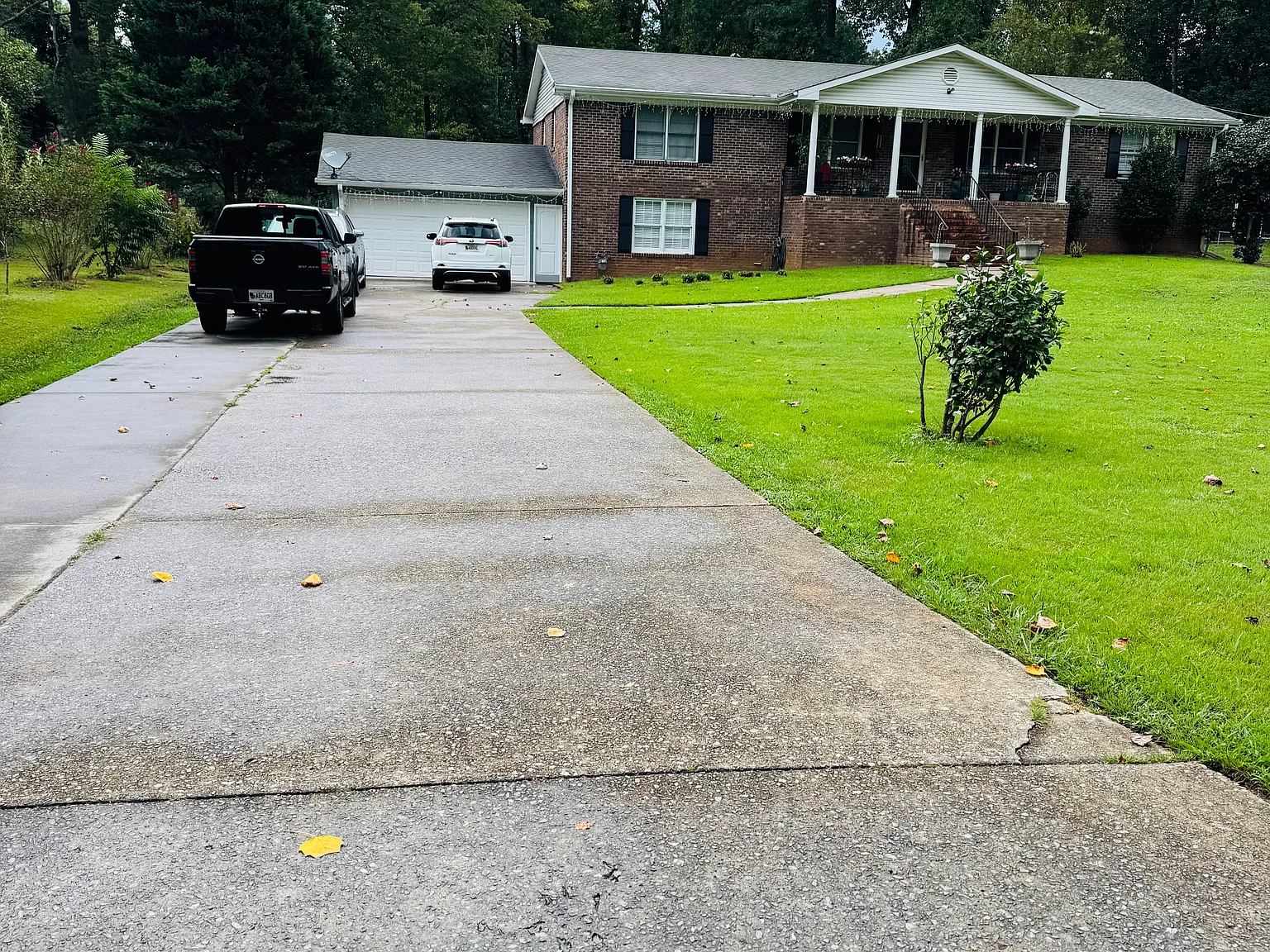 2 bed, 890 sqft, $1,700 — Photo 1