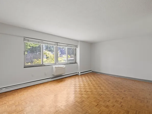 1025 Hancock St Unit 1F, Quincy, MA 02169