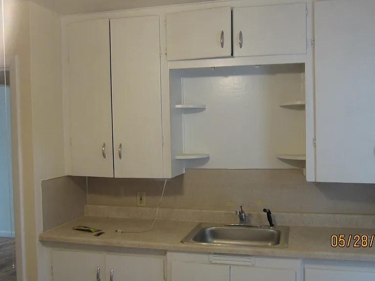 11851 E Burnside St — Photo 10