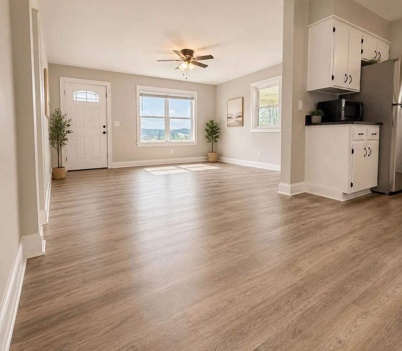 3 bed, 1.5 bath, 1200 sqft, $1,500 — Photo 3