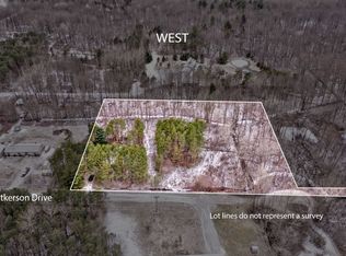 2922 Atkerson Dr, Caro, MI 48723