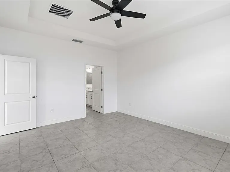 4848 Shady Pines Dr — Photo 17
