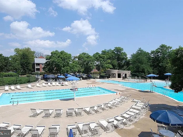 Lap pool 2