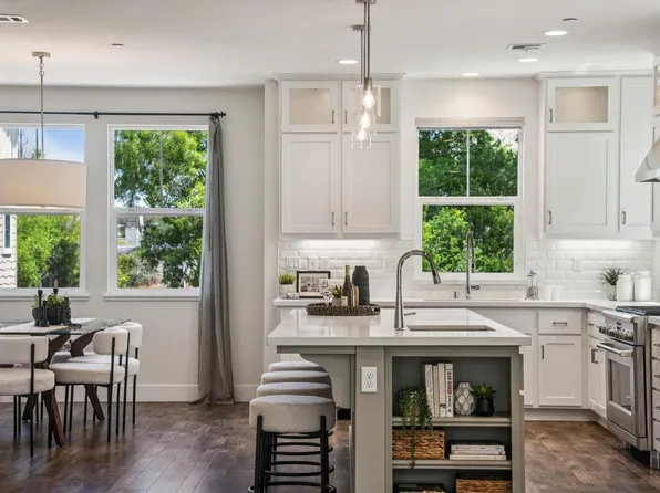 1425 Casa Buena Drive #108, Corte Madera, CA 94925