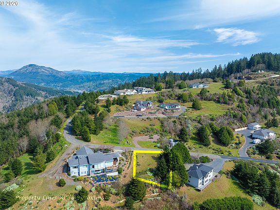 3rd image of 98010 Crown Terrace Rd #1