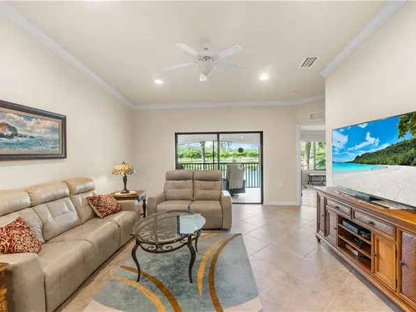 9510 Avellino Way Unit 1926, Naples, FL 34113