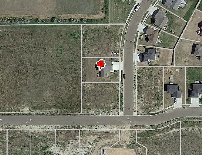 2nd image of 3247 Calvin Dr