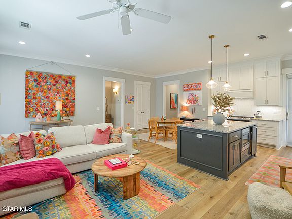 5th image of 9 Bent Brook Ridge St