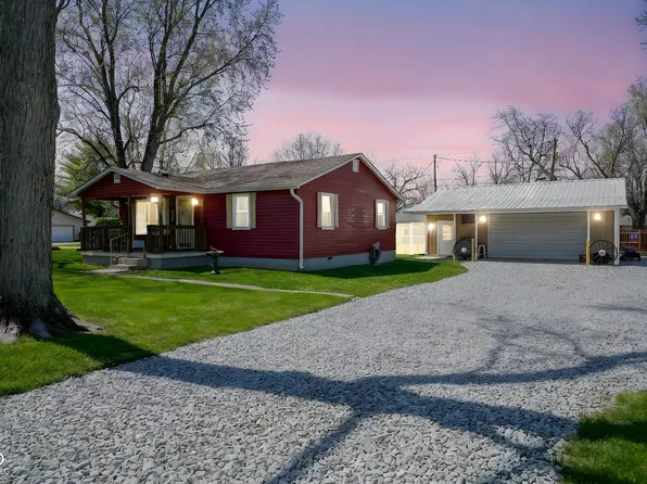 502 N Maple St, Ingalls, IN 46048