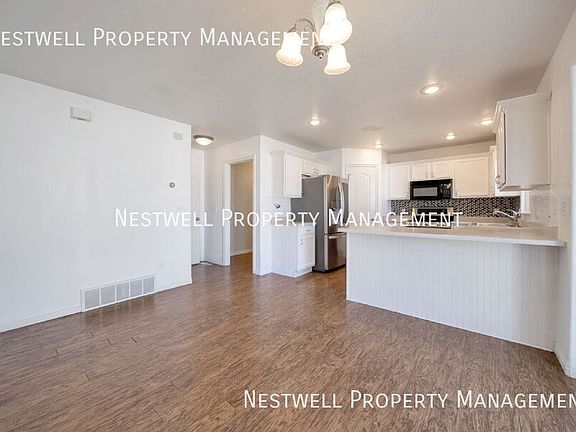 4th image of 4084 W Poplar Grove Dr