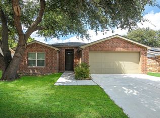 508 Edwards Dr, Saginaw, TX 76179