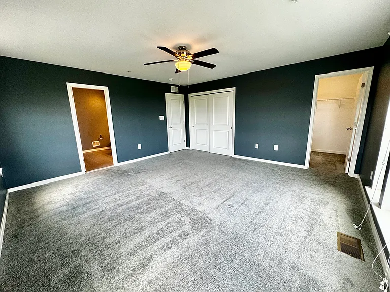661 E Church St #B — Photo 13