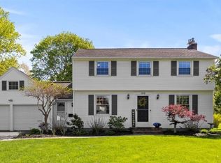 100 Dartford Rd, Rochester, NY 14618