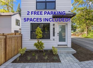 12334C 38th Ave NE, Seattle, WA 98125