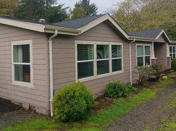 346 SE 127th Dr, South Beach, OR 97366