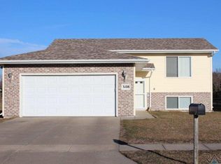 3108 N 7th Ave, Sioux Falls, SD 57104