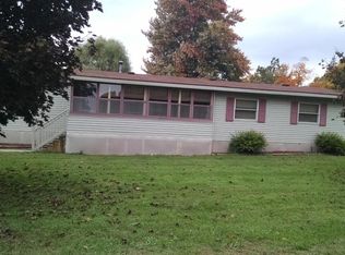 400 E Walnut St, Carson City, MI 48811