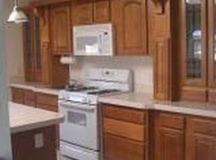 5 Sawmill Rdg, Sandown, NH 03873