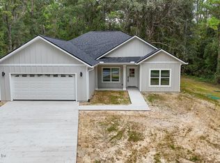 123 Ramsey Dr, Melrose, FL 32138