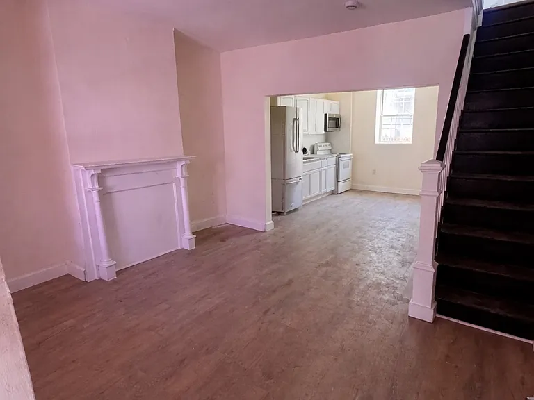 3014 N Swanson St — Photo 3