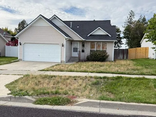 7533 N Winter View Dr, Coeur D Alene, ID 83815