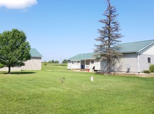 3627 S Moorland Rd, Ravenna, MI 49451