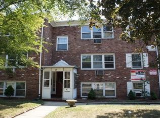 401 Amsterdam Ave APT 8, Roselle, NJ