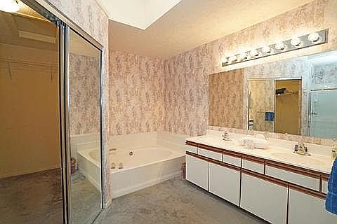 Master Bath 
