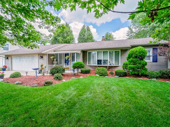 6045 Park Blvd, South Rockwood, MI 48179