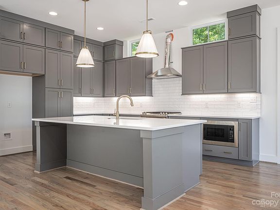 2nd image of 804 Madison Glen Ln #1