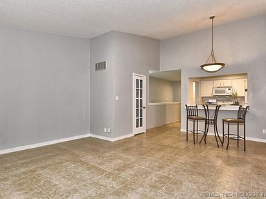 7725 S Yale Ave APT 504, Tulsa, OK 74136 | Zillow