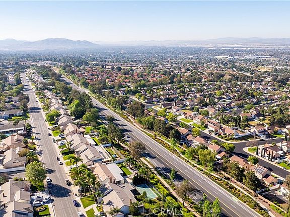 5th image of 10451 Morning Ridge Dr