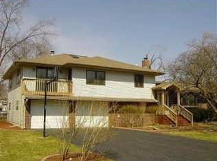 3730 Knollwood Ln, Glenview, IL 60025