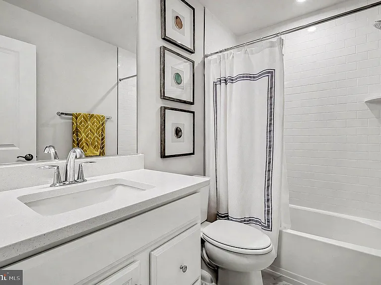 10878 Foxtrot Cir — Photo 20