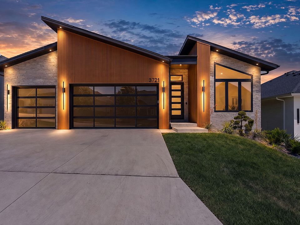 1st image of 3721 E Woodhue Street
