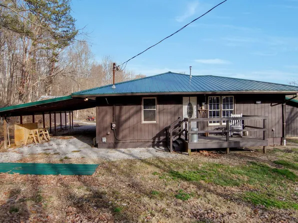 43070 Carbon Hill Buchtel Rd, Nelsonville, OH 45764