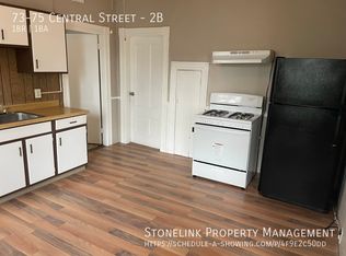 73-75 Central St #2B, Warwick, RI 02886
