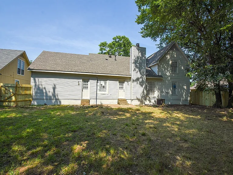 3046 Ridgeway Rd — Photo 15